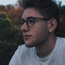 Lee 28, Plumber, from UK, new to Saguenay